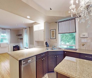 For Lease - 149 Worsley Street, Barrie, Ontario - Photo 4