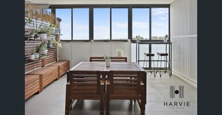 Sophisticated One-Bedroom Apartment in Vibrant Hornsby Hub - Photo 2