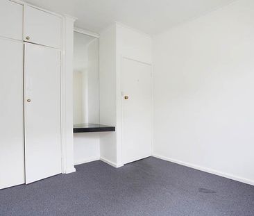 14/4 Smith Street, Richmond VIC 3121 - Photo 3