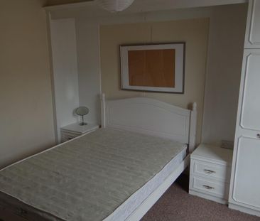 4 bedroom house to rent - Photo 6