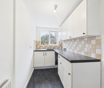 Stroud Road, Gloucester - Photo 4