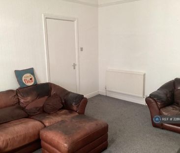 6 bedroom terraced house to rent - Photo 5