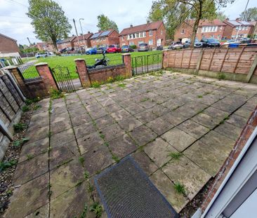 3 bedroom semi-detached house to rent - Photo 4