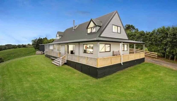 Equestrian's Dream In Patumahoe - Photo 1