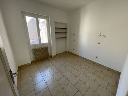 Location appartement 3 pièces, 49.20m², Nîmes - Photo 4