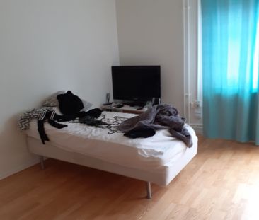 Hauptvägen, Farsta - Photo 1