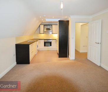 Cambridge Road, Great Shelford - Photo 3