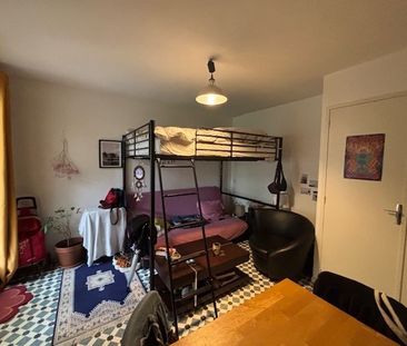 Location Appartement 1 pièce 18m² BORDEAUX 33000 - Photo 2