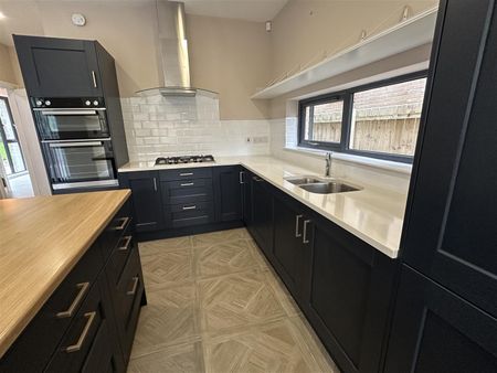 9, Rockland View, Ballyclare - Photo 5