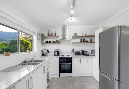 Smithfield - Photo 5