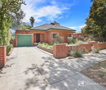 SOUGHT-AFTER EAST ALBURY - Photo 6