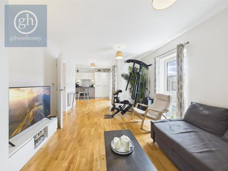 2 bedroom apartment to rent - Photo 2