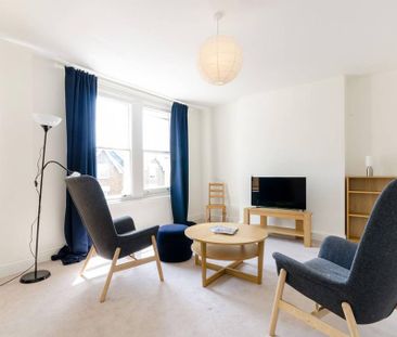 2 bedroom flat to rent - Photo 1