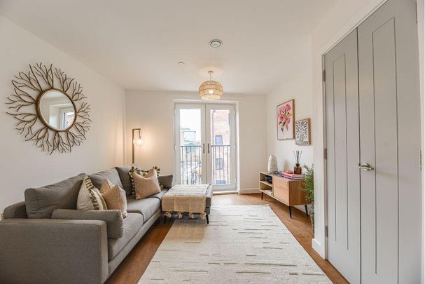 1 bedroom apartment to rent - Photo 1