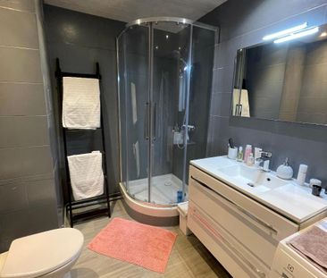 Location Appartement 2 pièces 42m² BORDEAUX 33200 - Photo 2