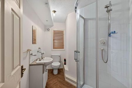 903 Bradbury Court, Belfast, BT9 7JL - Photo 4