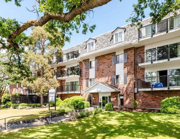 Wedgewood Terrace | 1655 Chambers Street, Victoria - Photo 1