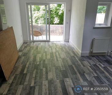 5 bedroom terraced house to rent - Photo 6