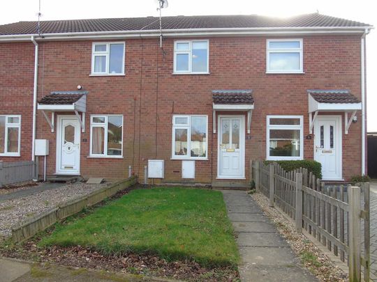 2 bedroom terraced house to rent - Photo 1