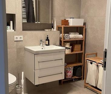 Wunderschöne 3-Zimmer Wohnung mit Balkon in ruhiger Lage - Foto 1