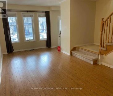 97 GAIL PARKS CRESCENT - Photo 2