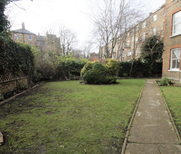 1 bedroom in a flat share to rent - Photo 5