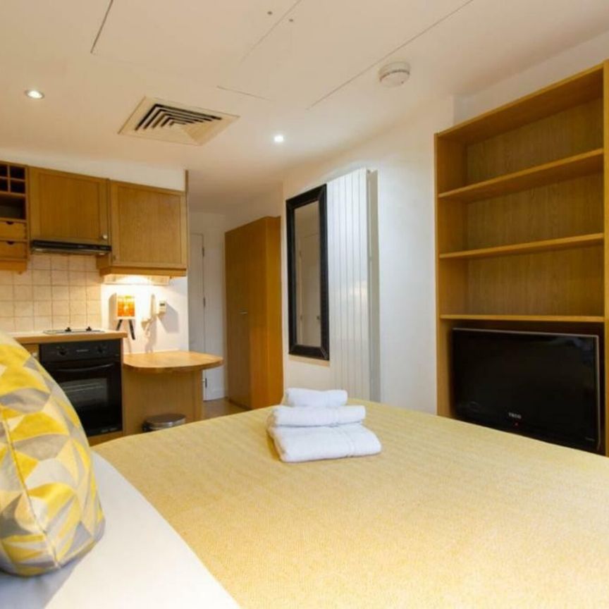 Cartwright Gardens, Bloomsbury, WC1H 9EH, London - Photo 1