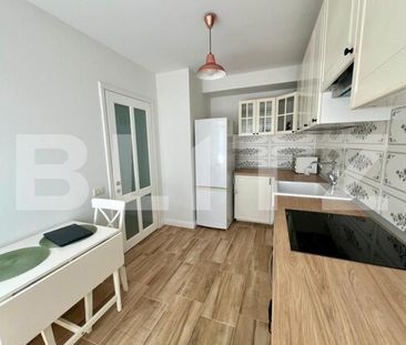 Apartament modern cu 2 camere, 52 mp, centrala si AC, zona Centrala - Photo 1