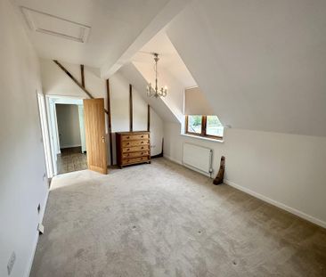 Available 3 Bed Not Specified - Photo 6