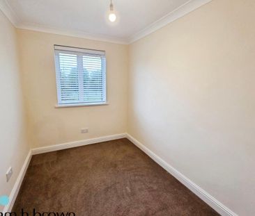 Poplar Close, South Ockendon - Photo 6