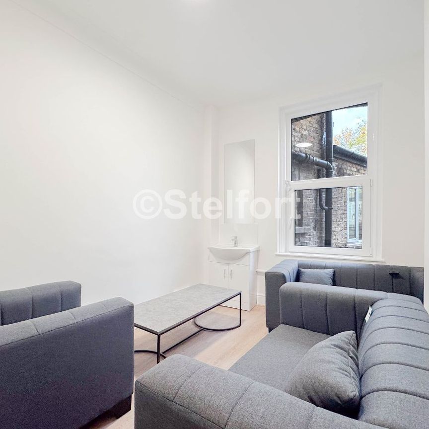 Queens Crescent, NW5, London - Photo 1