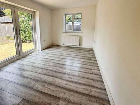 Kentwood Hill, Tilehurst, Reading, Berkshire, RG31 - Photo 5