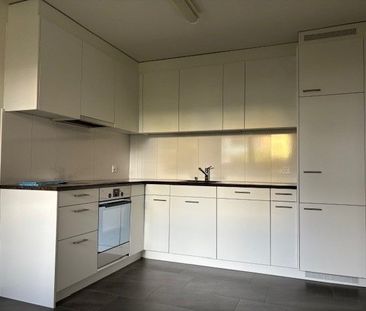 Moderne , grosszügige Wohnung mit viel Raumgefühl und sonnigem Sitz... - Foto 3