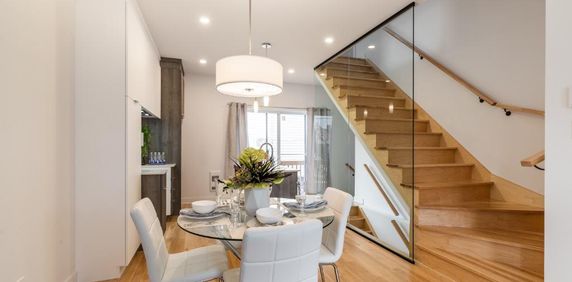 Maison de ville moderne dans le Vieux-Terrebonne - Photo 2