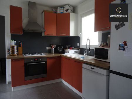 Location Maison 4 pièces 76m² LA BOUSSAC 35120 - Photo 3