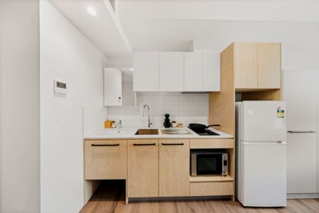 Private Studio Silver - Photo 5