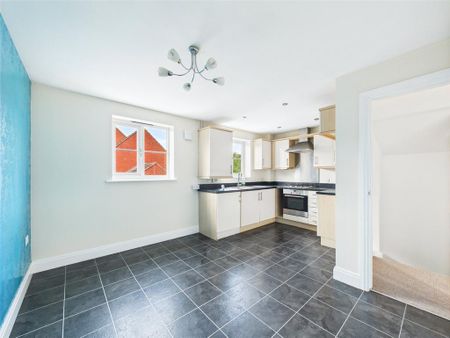 3 bedroom terraced house to rent - Photo 2