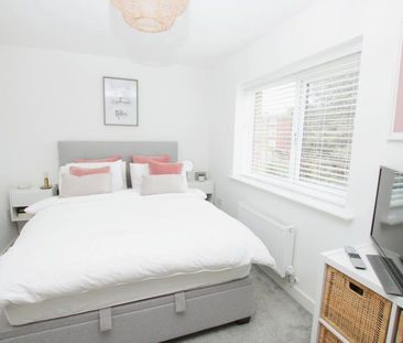 2 bedroom terraced house to rent - Photo 1