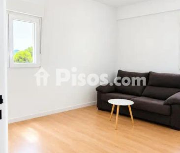Piso en alquiler en La Marina - Photo 2