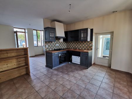 Location Maison 4 pièces 95m² NERONDES 18350 - Photo 4