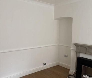2 bedroom house to rent - Photo 1