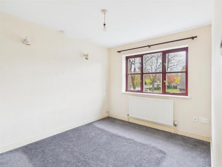 3 bedroom detached house to rent - Photo 5