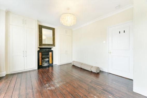 5 bedroom house to rent - Photo 1