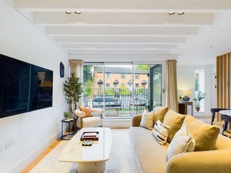 Saint Pancras Way - Photo 3