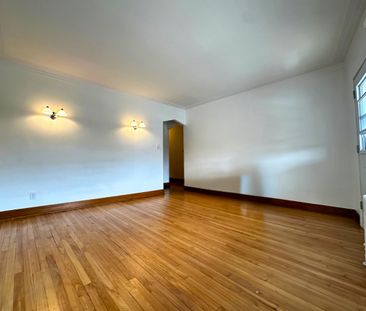 2490 Rue Sherbrooke Est, #2 - Photo 2