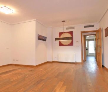 Planta baja de alquiler en Calle Quijote el, Centro - Photo 4