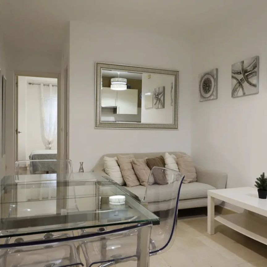 2-bedroom apartment for rent in Puerta del Ángel - Foto 1
