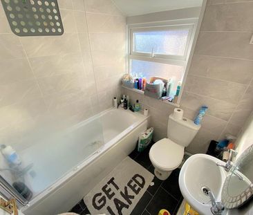 4 bedroom house to rent - Photo 6