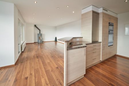 4½-Zimmerwohnung, hoher Ausbaustandard, wunderschöne Aussicht - Foto 3