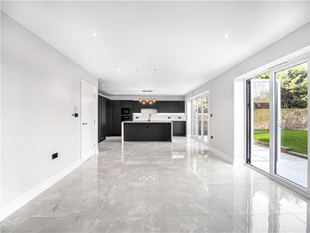 Todd Close, Bexleyheath, DA6 8AF - Photo 5